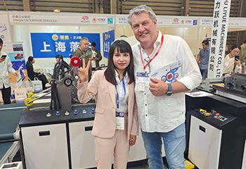 Cooperative Customers